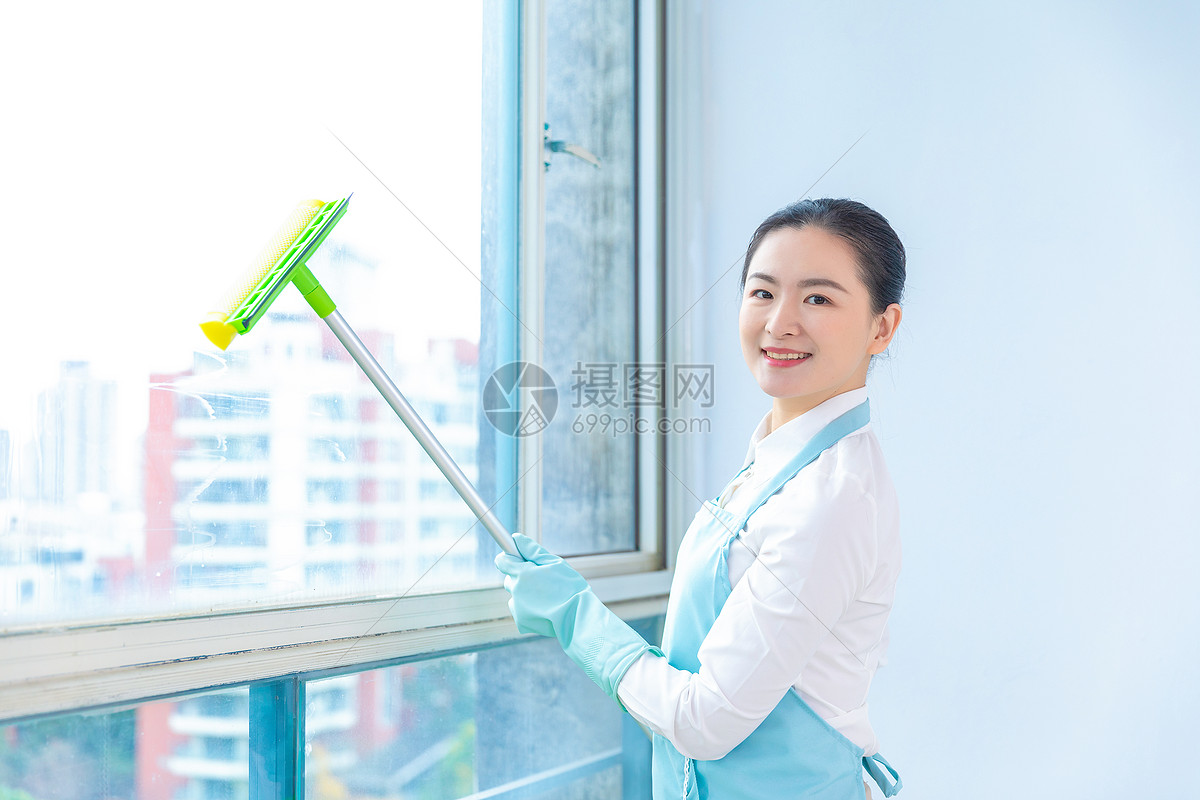 家政服务擦拭玻璃图片素材_免费下载_jpg图片格式_VRF高清图片501162578_